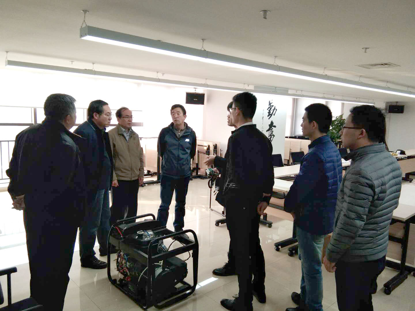 河北优控科技计划课题《电动汽车增程器ECU的开发与研究》 验收通过