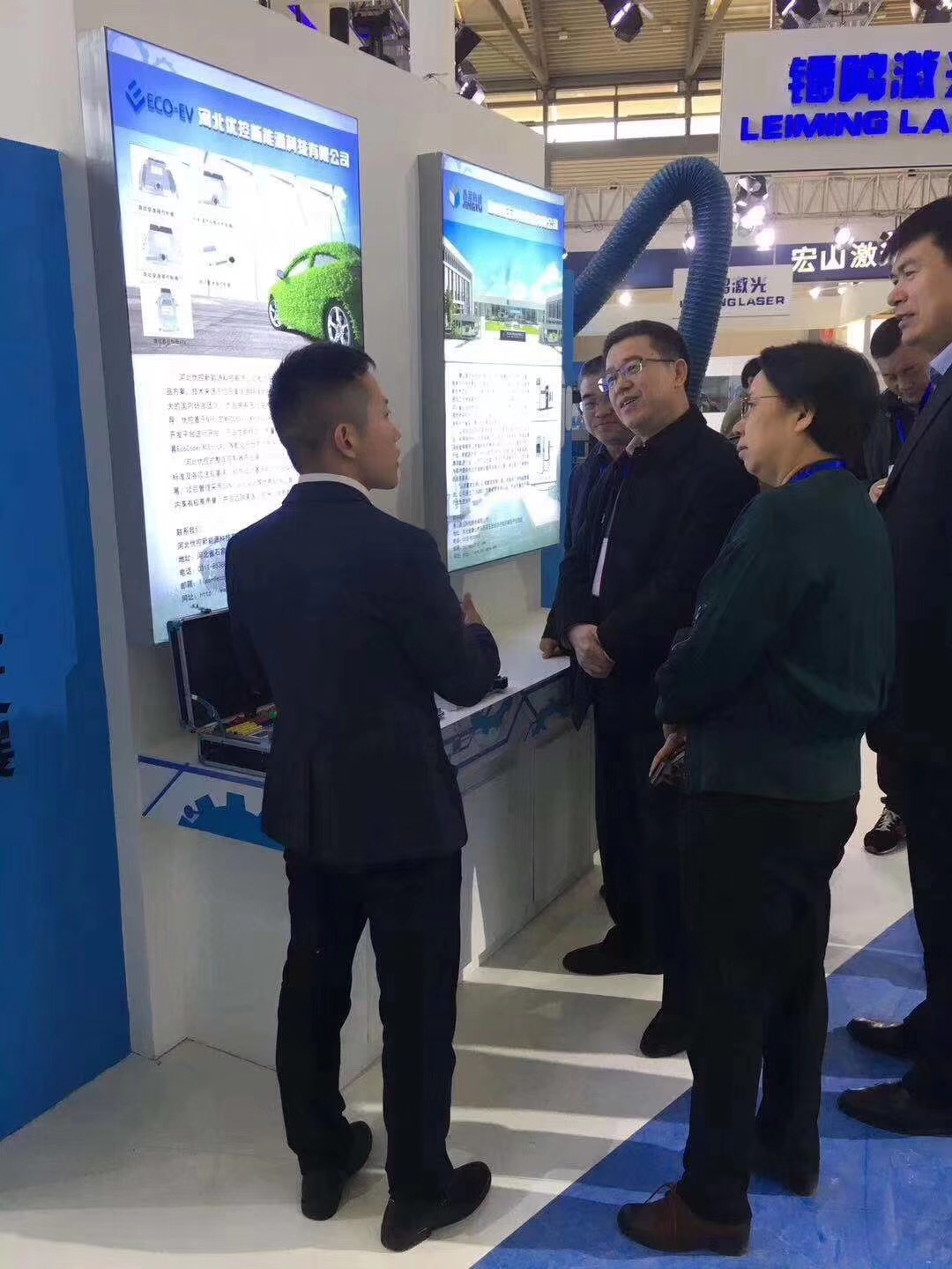 河北优控新能源汽车电控产品参展2019西部制博会